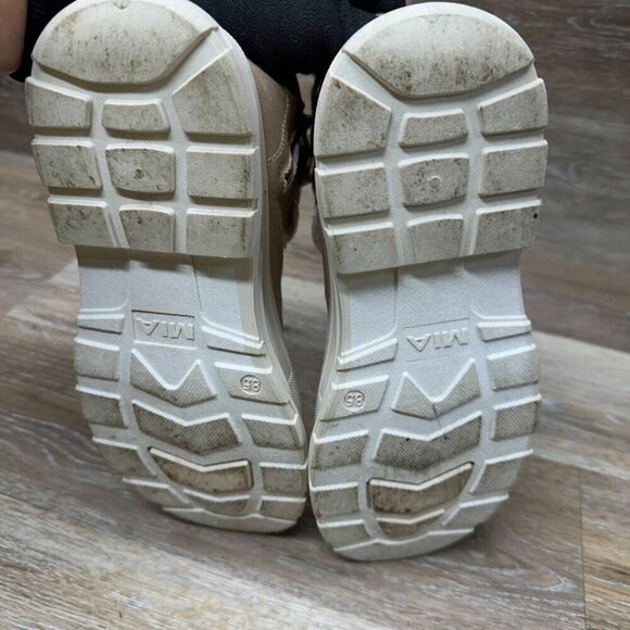 Mia Andie Sand High Lug Sole Hight Top Women's Size 8.5 - Picture 4 of 6